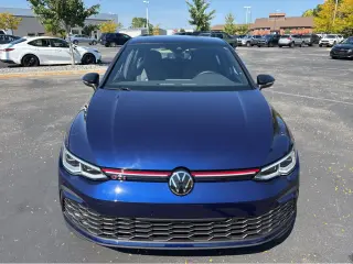 2023 Volkswagen Golf GTI SE