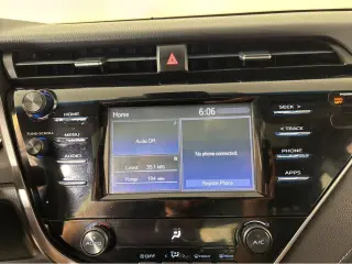 Silver Certified2018 Toyota Camry SE