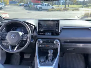 2020 Toyota RAV4 Hybrid XSE
