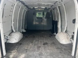2017 Chevrolet Express 2500