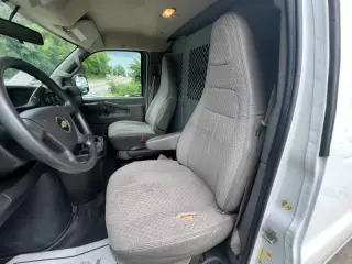 2017 Chevrolet Express 2500