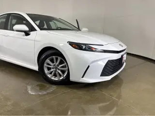 Gold Certified2025 Toyota Camry Hybrid LE