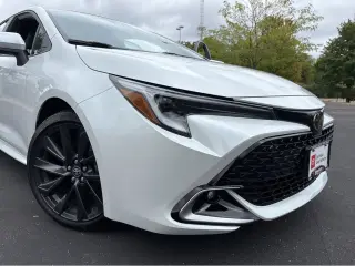 Gold Certified2025 Toyota Corolla Hatchback XSE