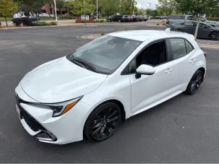 Gold Certified2025 Toyota Corolla Hatchback XSE