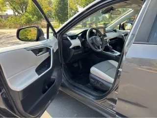 Gold Certified2022 Toyota RAV4 XLE