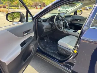 Gold Certified2022 Toyota Venza LE