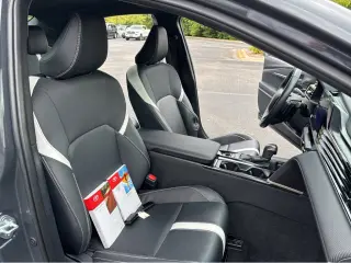 Gold Certified2025 Toyota Camry Hybrid SE