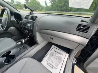 2009 Kia Borrego LX