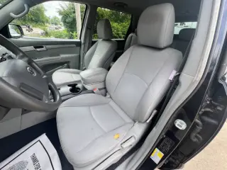 2009 Kia Borrego LX