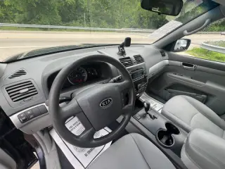 2009 Kia Borrego LX