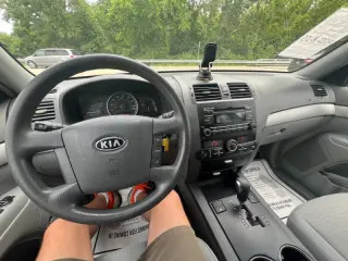 2009 Kia Borrego LX
