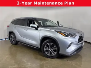 Gold Certified2023 Toyota Highlander Hybrid XLE