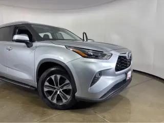 Gold Certified2023 Toyota Highlander Hybrid XLE