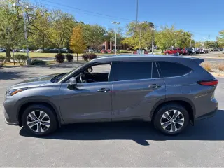 Gold Certified2022 Toyota Highlander XLE