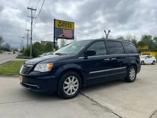 2015 Chrysler Town and Country Touring