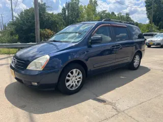 2008 Kia Sedona LX