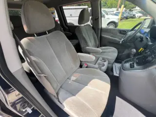 2008 Kia Sedona LX