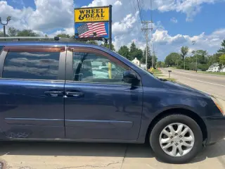 2008 Kia Sedona LX