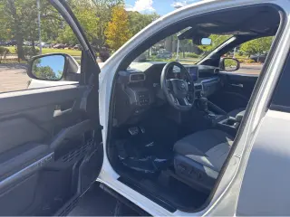 2024 Toyota Tacoma 4WD TRD Sport