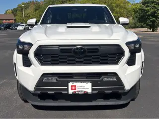 2024 Toyota Tacoma 4WD TRD Sport
