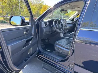 2023 Toyota Tundra Limited CrewMax
