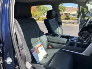 2023 Toyota Tundra Limited CrewMax