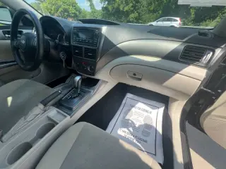 2011 Subaru Impreza 2.5i Premium