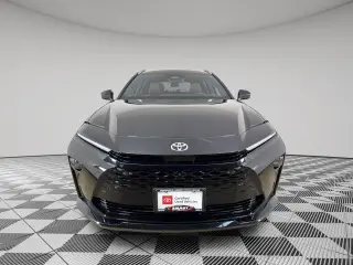 2025 Toyota Crown Signia
