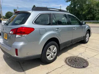 2013 Subaru Outback 2.5i
