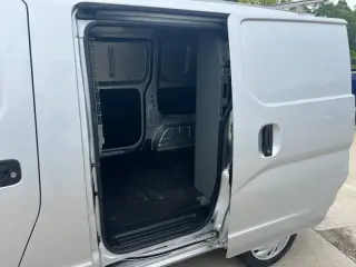 2018 Nissan NV200 SV