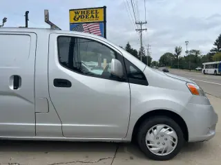 2018 Nissan NV200 SV