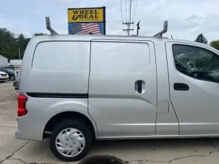 2018 Nissan NV200 SV