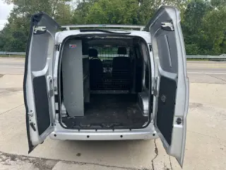 2018 Nissan NV200 SV