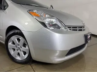 2005 Toyota Prius 5dr HB (Natl)
