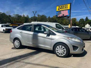 2011 Ford Fiesta SE