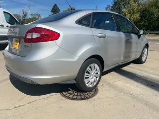 2011 Ford Fiesta SE
