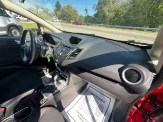 2015 Ford Fiesta SE