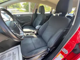 2015 Ford Fiesta SE