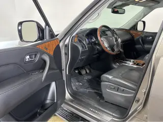 2018 INFINITI QX80 AWD