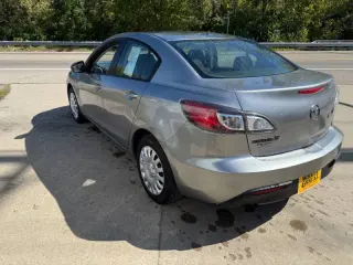 2011 Mazda MAZDA3 i Sport