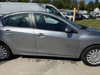2011 Mazda MAZDA3 i Sport