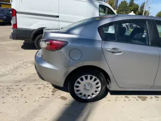 2011 Mazda MAZDA3 i Sport