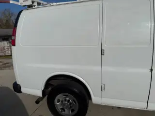 2017 Chevrolet Express 2500