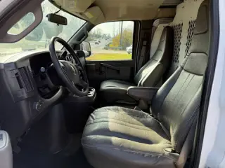 2017 Chevrolet Express 2500