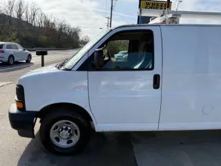 2017 Chevrolet Express 2500