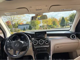 2019 Mercedes-Benz  GLC 300