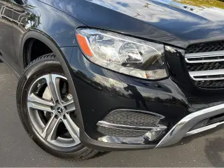 2019 Mercedes-Benz  GLC 300