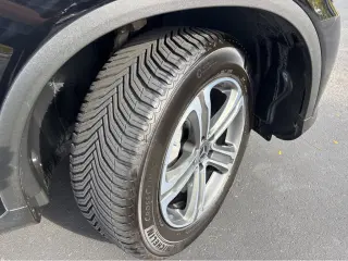 2019 Mercedes-Benz  GLC 300