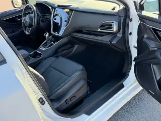 Subaru Legacy 2023 AWD Limited 4dr Sedan