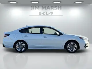 Subaru Legacy 2023 AWD Limited 4dr Sedan